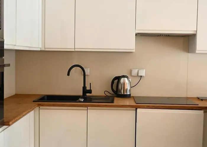 Przy Metro Kondratowicza شقة وارسو