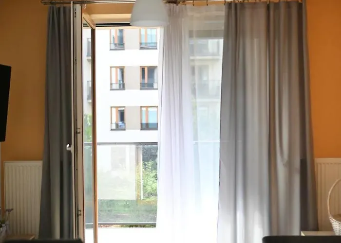 شقة Przy Metro Kondratowicza وارسو